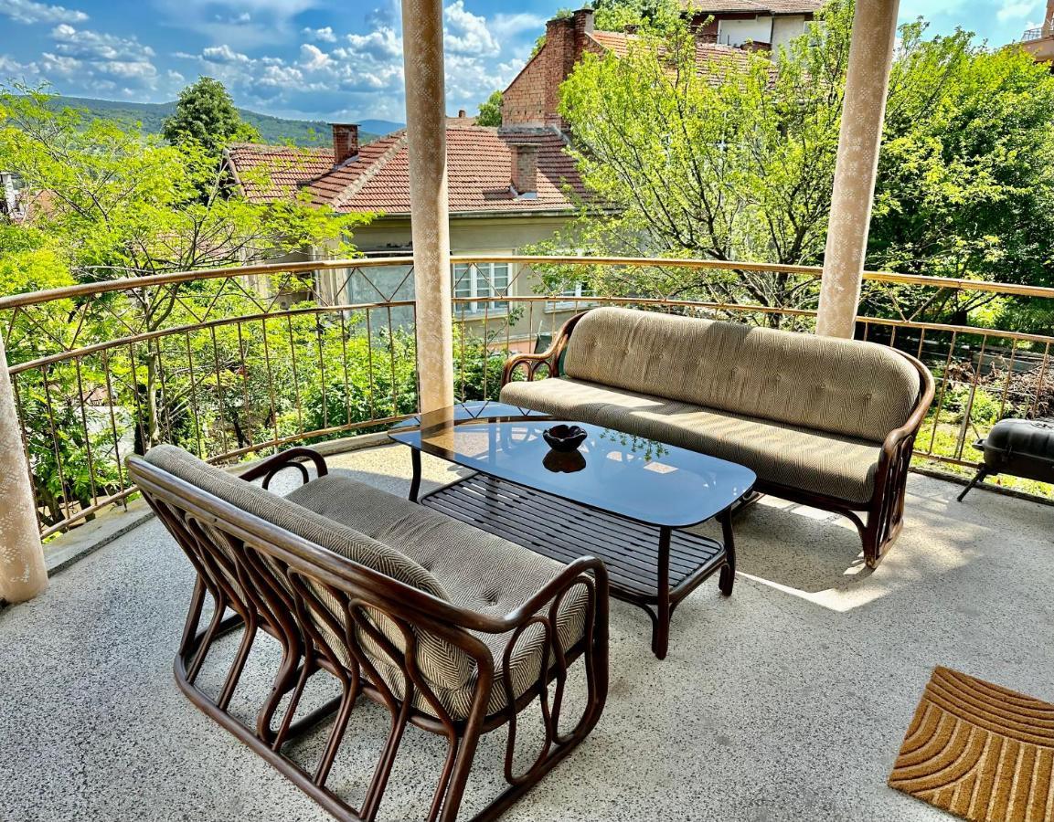 Zlatanov Residence เวลีคอเทอร์โนโว ภายนอก รูปภาพ